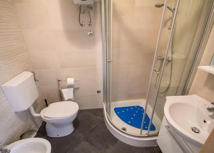 Apartman Center, Seafront With Terrace In