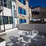Apartamento Center, Seafront With Terrace In
