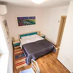 Apartamento Center, Seafront With Terrace In